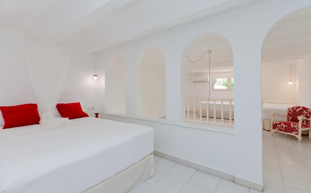 Apartamentos Mr La Racona Santa Llucia Exterior foto